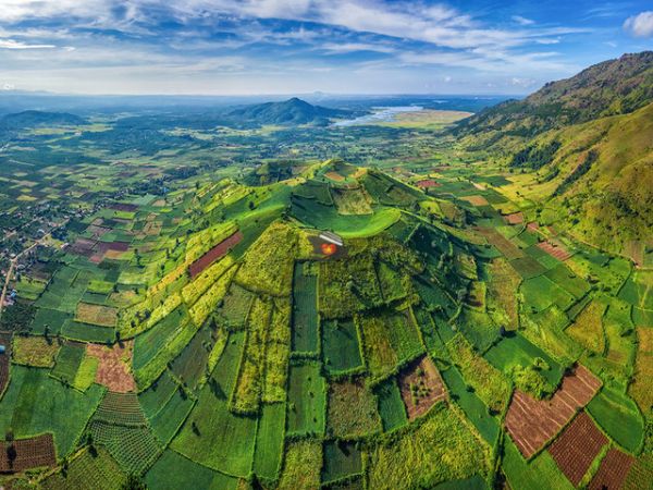 14 Days Land Tour Vietnam Middle South From Ho Chi Minh City